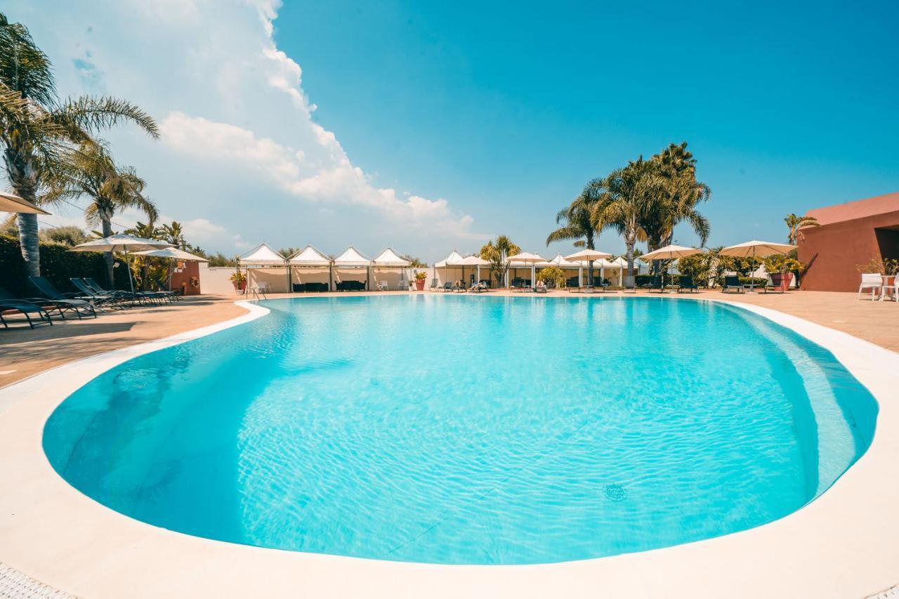 סירקוזה Albatros Hotel מראה חיצוני תמונה