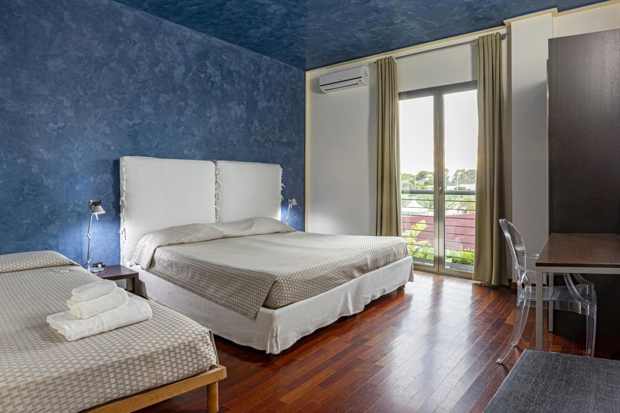 סירקוזה Albatros Hotel מראה חיצוני תמונה